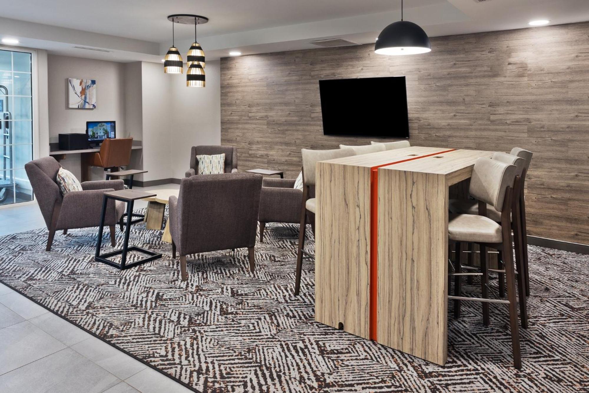 Candlewood Suites Eastchase Park By Ihg Montgomery Eksteriør bilde