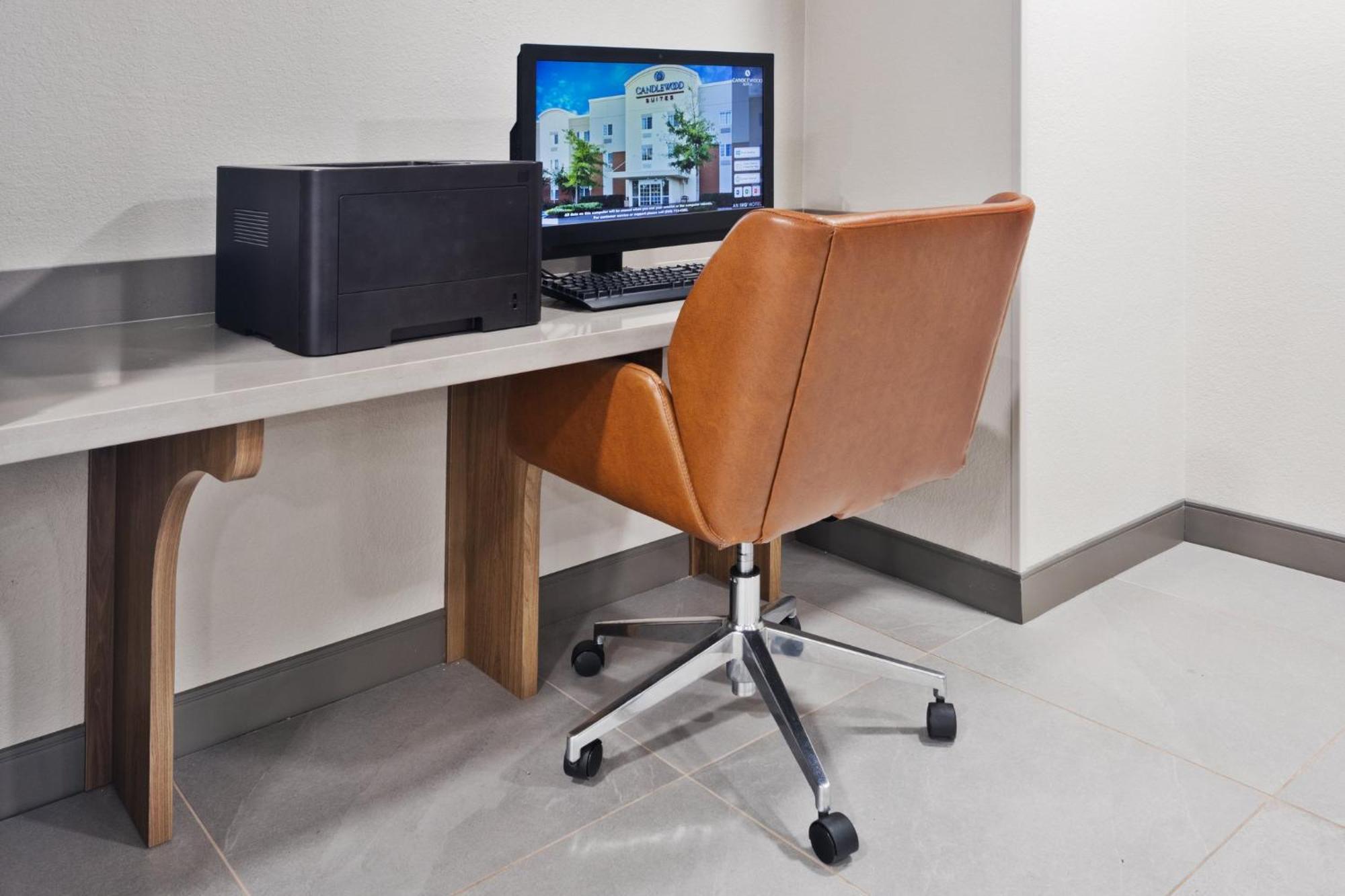 Candlewood Suites Eastchase Park By Ihg Montgomery Eksteriør bilde