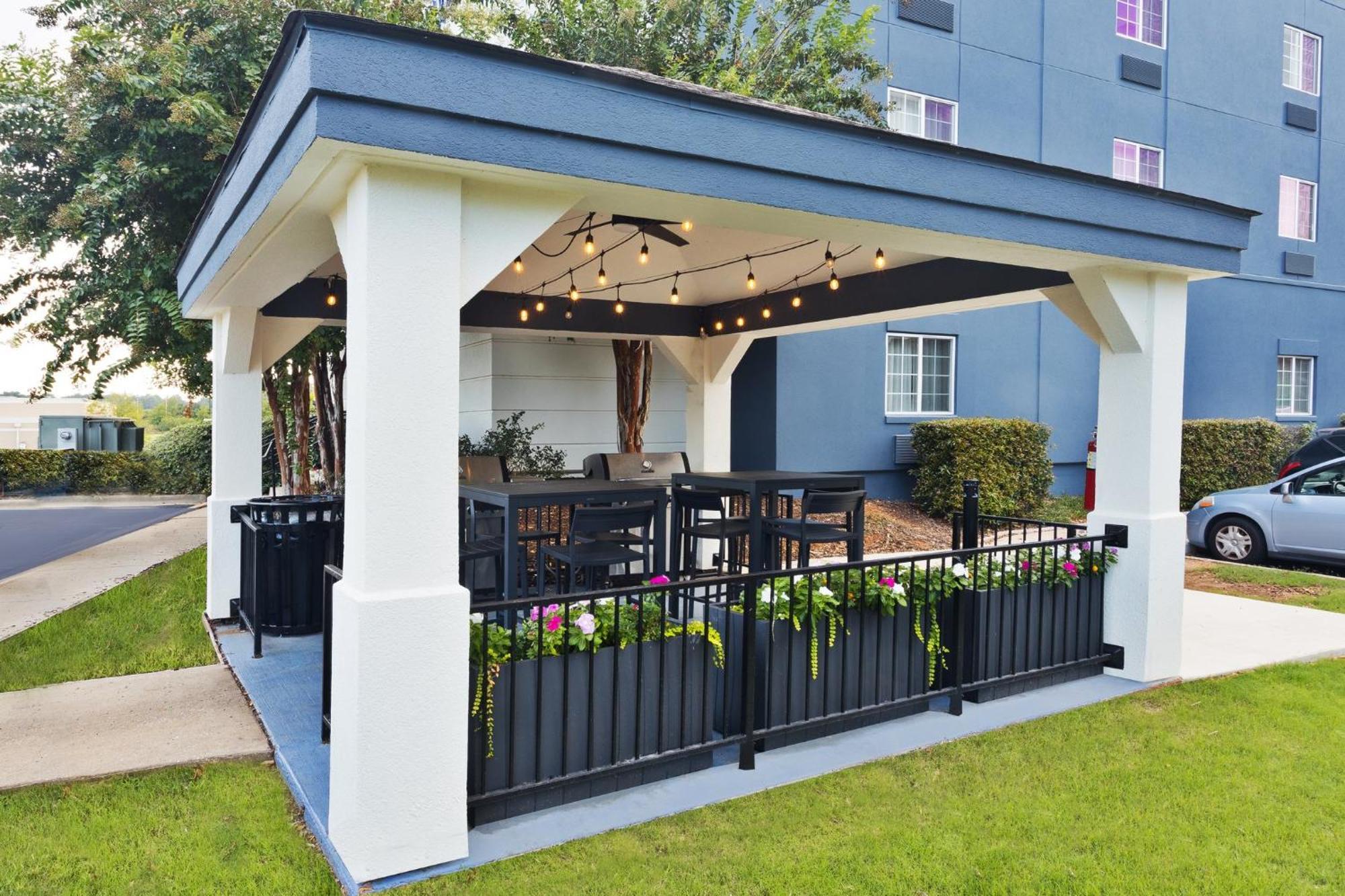Candlewood Suites Eastchase Park By Ihg Montgomery Eksteriør bilde