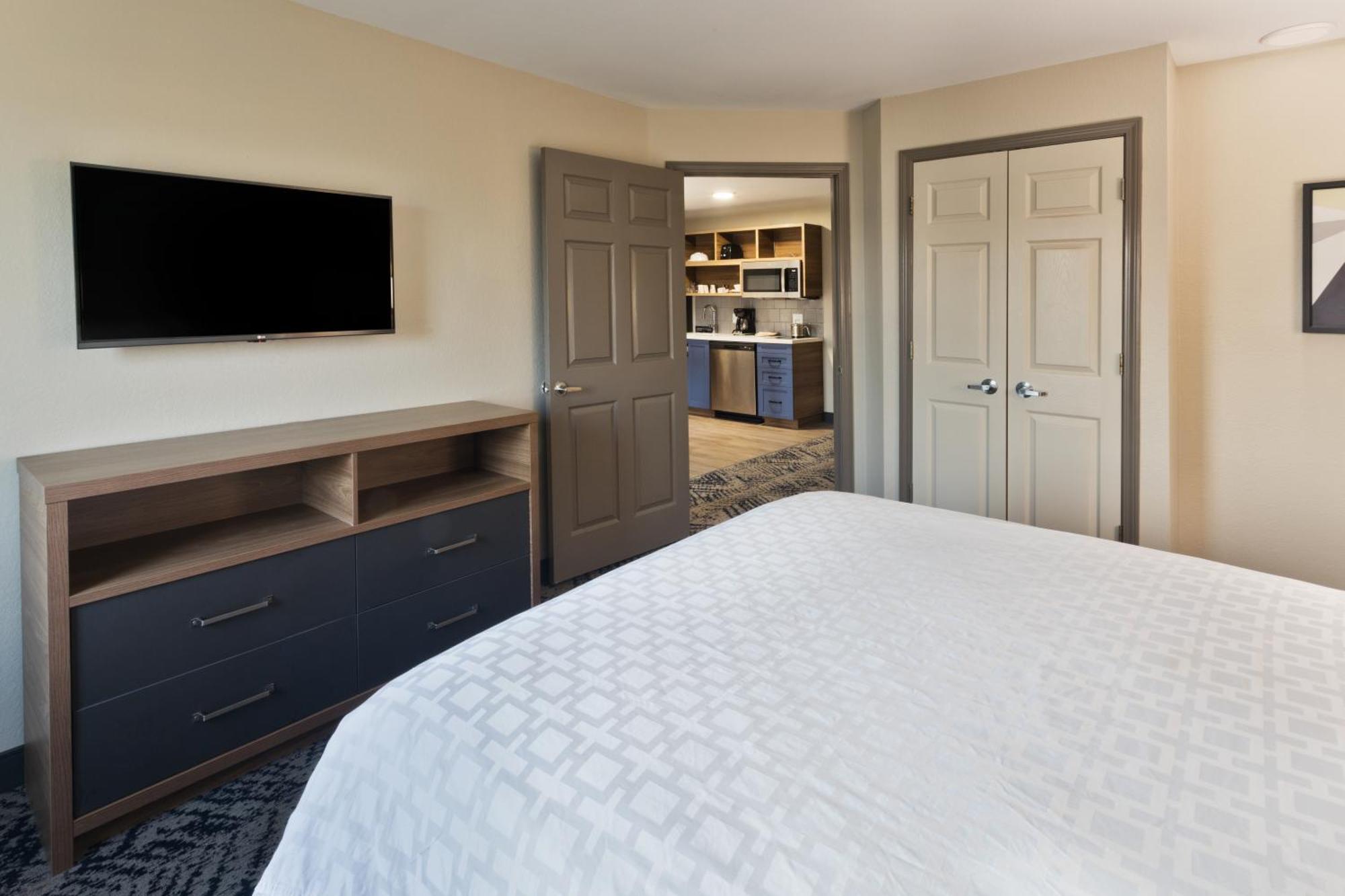 Candlewood Suites Eastchase Park By Ihg Montgomery Eksteriør bilde