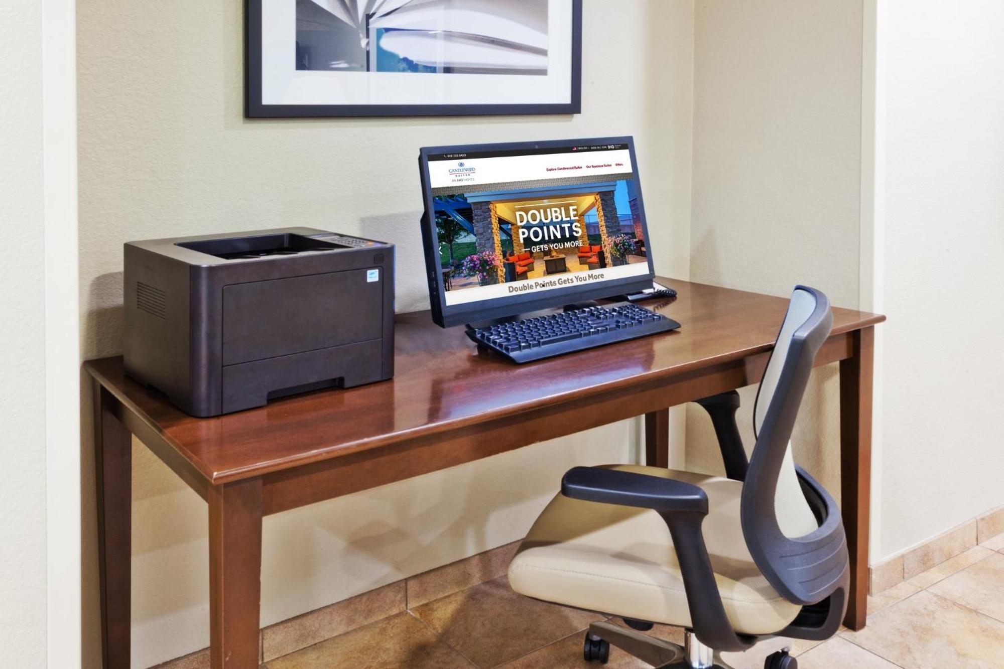 Candlewood Suites Eastchase Park By Ihg Montgomery Eksteriør bilde