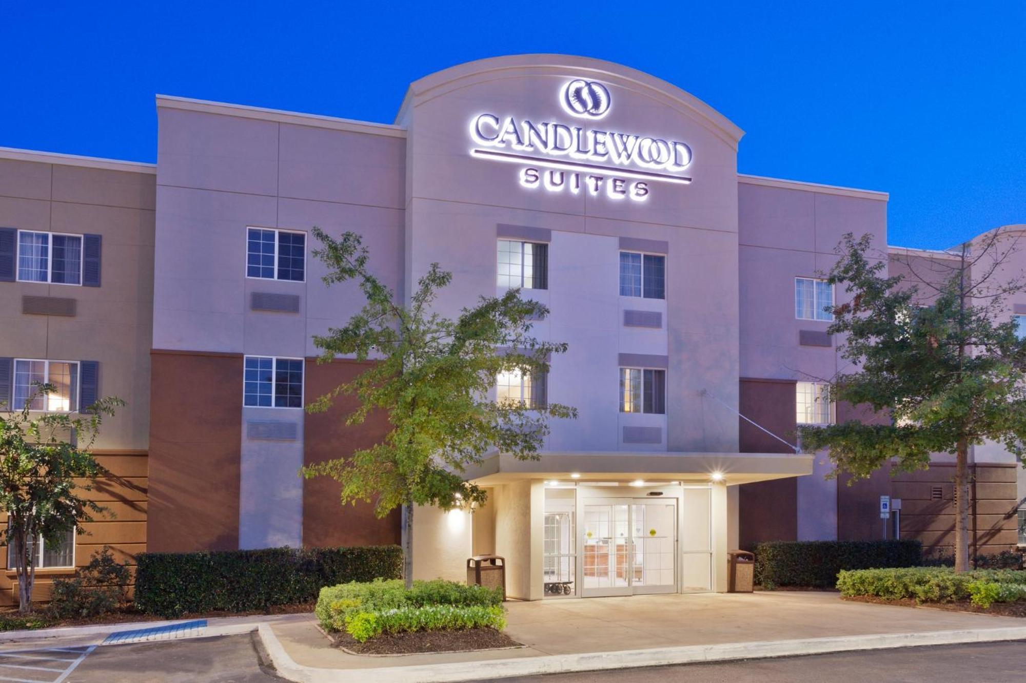 Candlewood Suites Eastchase Park By Ihg Montgomery Eksteriør bilde